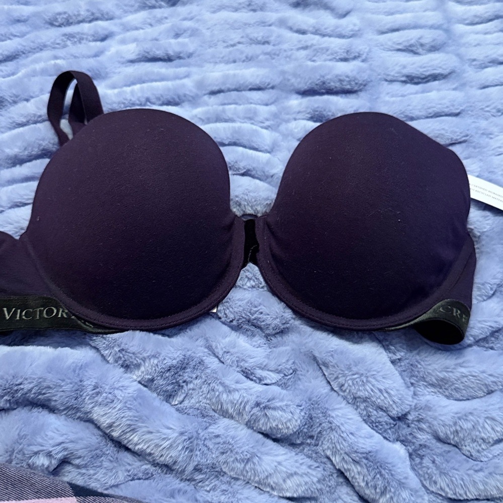 Victoria's Secret Deep Purple Bra t shirt lightly lined Demi